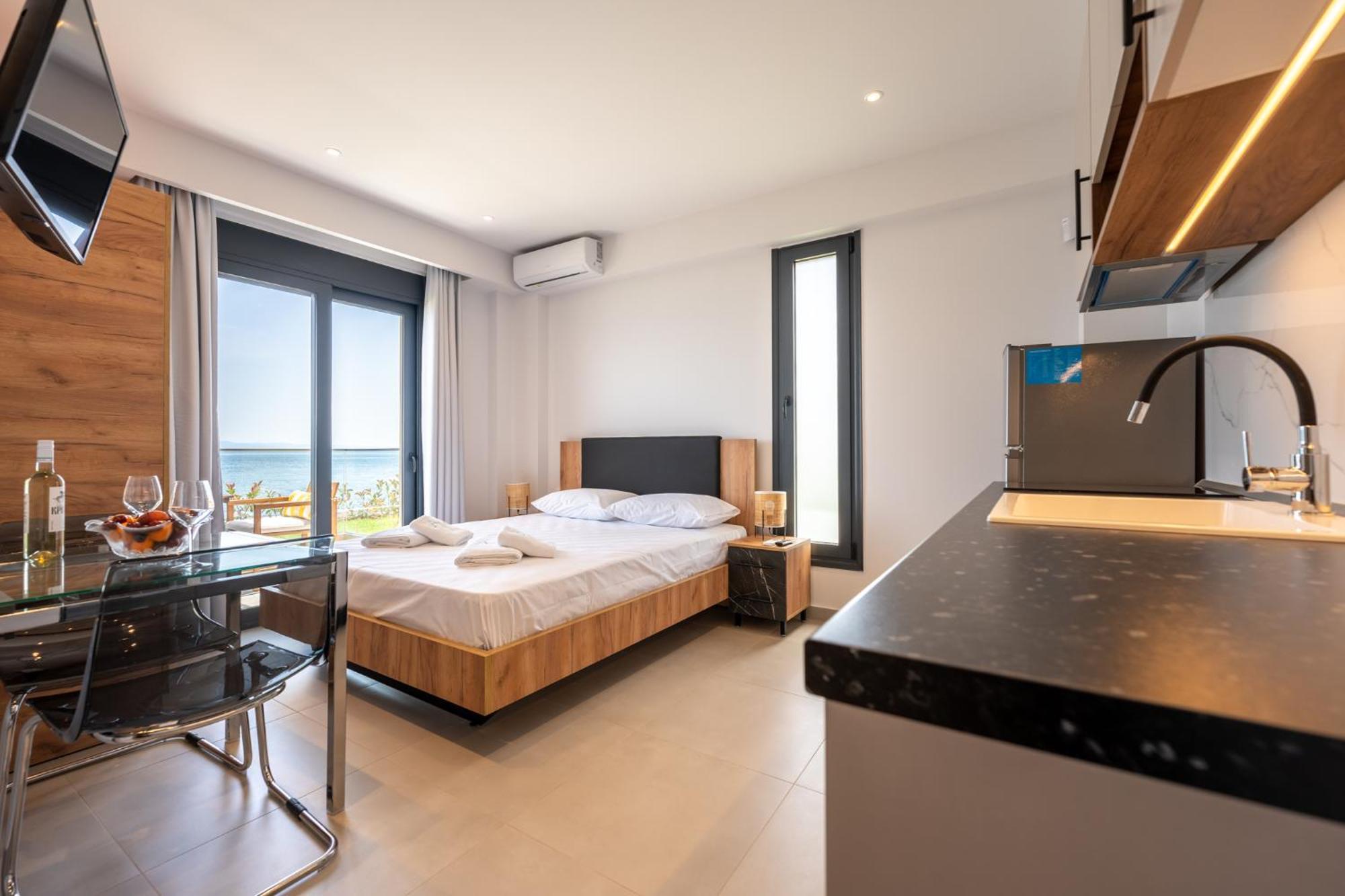 Azzurro E Verde By Rentalspro - Nea Potidaia Halkidiki Νέα Ποτίδαια Εξωτερικό φωτογραφία