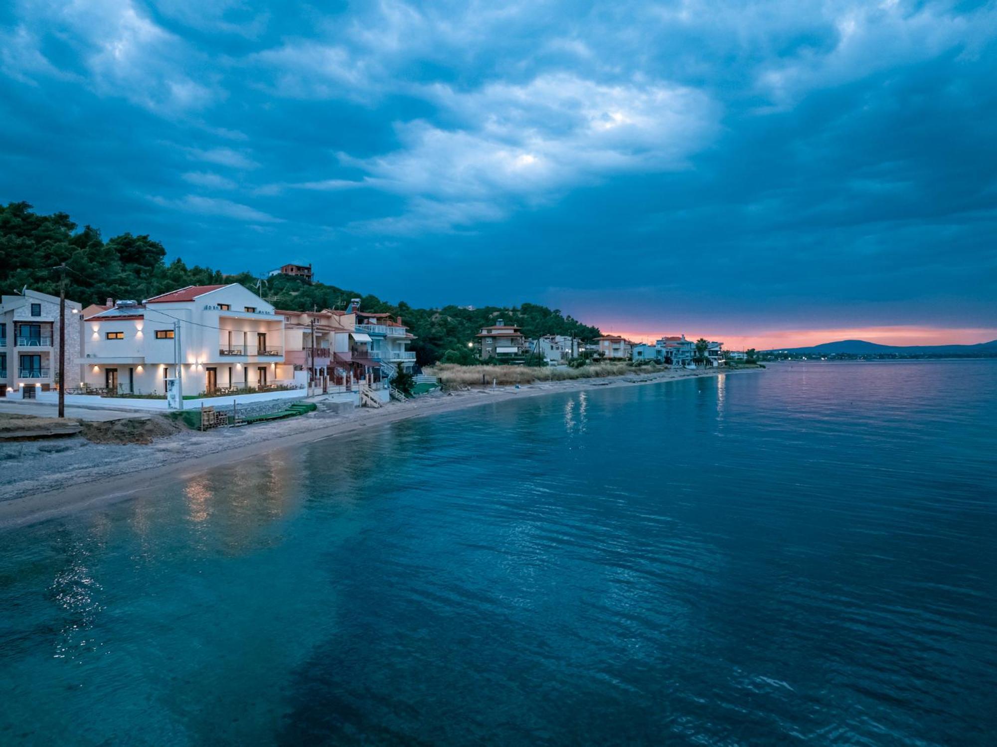 Azzurro E Verde By Rentalspro - Nea Potidaia Halkidiki Νέα Ποτίδαια Εξωτερικό φωτογραφία